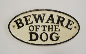 Deko Schild "BEWARE OF DOG"