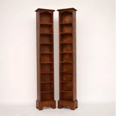 Rekonstruierte Antique Oak offene Bücherregale