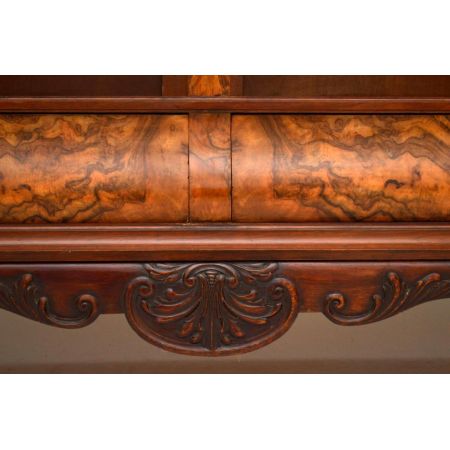 Offenes antikes Bücherregal Bookcase