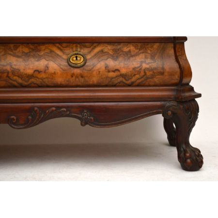 Offenes antikes Bücherregal Bookcase