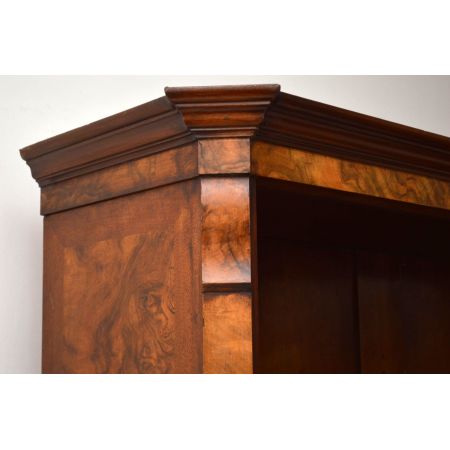 Offenes antikes Bücherregal Bookcase