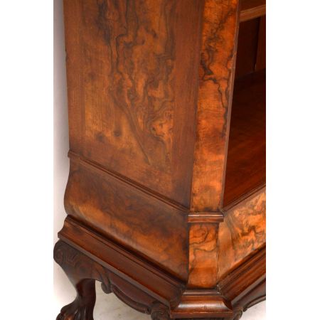 Offenes antikes Bücherregal Bookcase