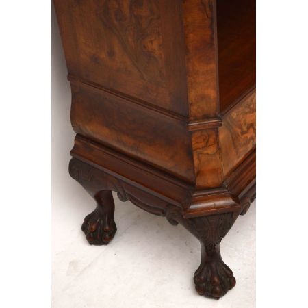 Offenes antikes Bücherregal Bookcase