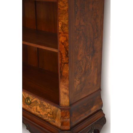 Offenes antikes Bücherregal Bookcase