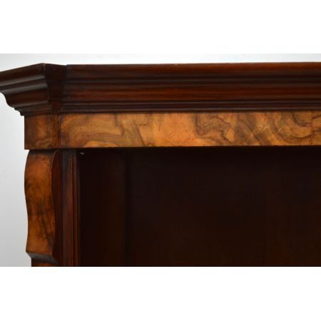 Offenes antikes Bücherregal Bookcase