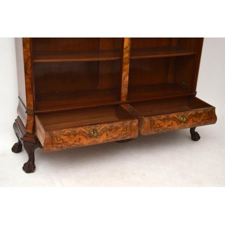 Offenes antikes Bücherregal Bookcase