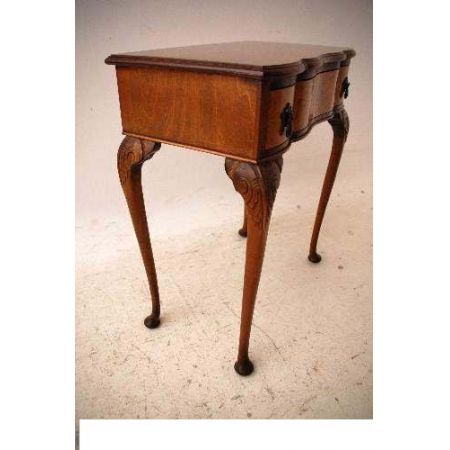 Quenn Anne Konsolentisch