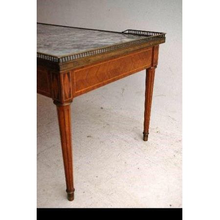 Antiker Marmor Couchtisch