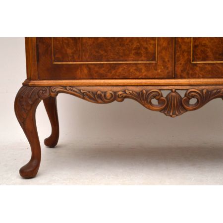 Queen Ann Cabinet Schrank