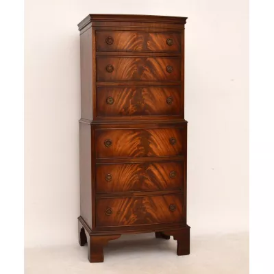 Flame Mahogany Chest on Chest Kommode