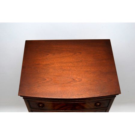 Flame Mahogany Chest on Chest Kommode