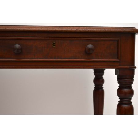 Viktorianischer Mahagoni Schreibtisch antik