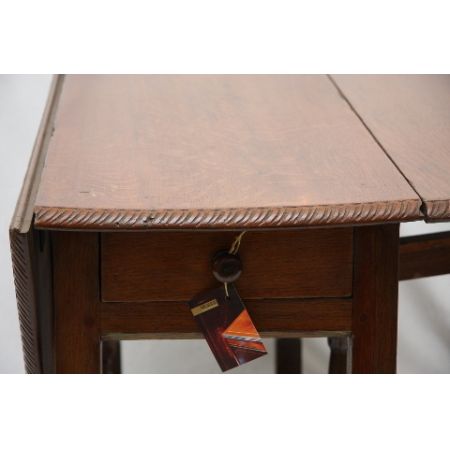 Tisch - Gateleg mit Schublade