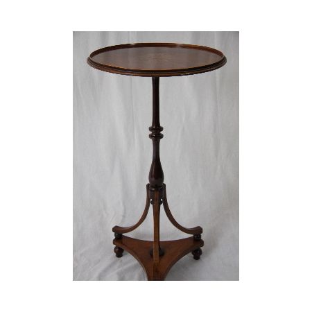 Antiker Tisch / Small Sidetable