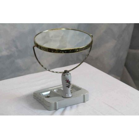 Kleiner Kosmetik Standspiegel mit Blumen