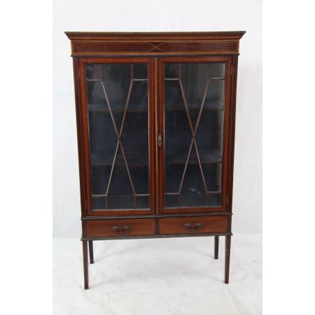 Vitrine Edwardian  Mahagoni mit Intarsien 