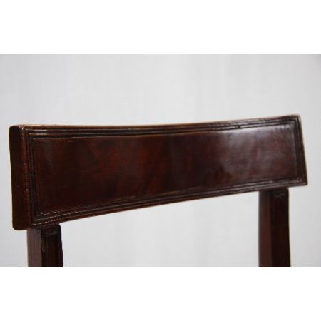 Stuhl "Schlichte Schönheit"