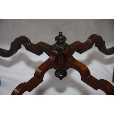 Tisch / Sidetable "Classic Round"
