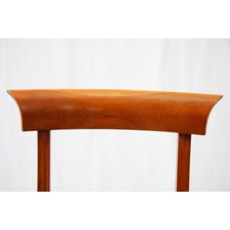 "Chair" in Eibe - auch in Mahagoni erhältlich