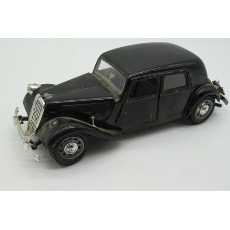 Original antikes Auto Modell von burago: Citroën T.A. 15 CV (1/24), 1938