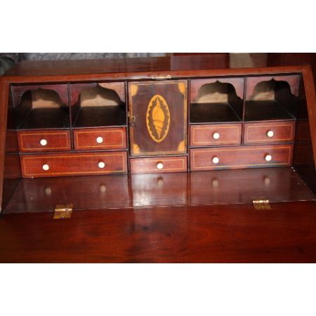 Georgian Bureau