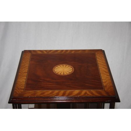 "Revolving Bookcase" in Mahagoni