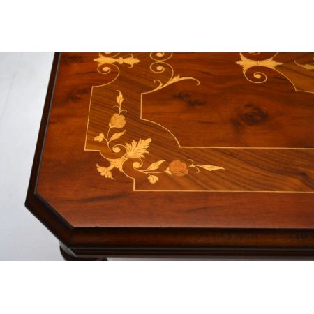 Antiker Intarsien-Kaffeetisch "French Style"