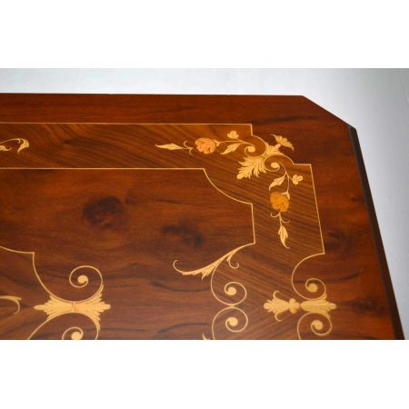 Antiker Intarsien-Kaffeetisch "French Style"