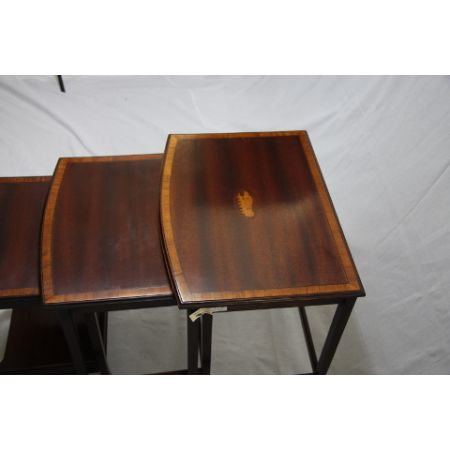 Nest Satztische 3er Set Edwardianischer Tisch