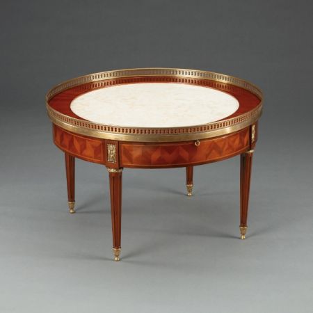 "Louis XVI Parquetry Round Coffee Table" Leder