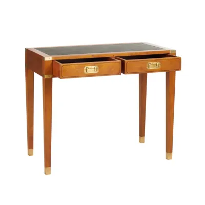 Kleiner Schreibtisch mit zwei Schubladen