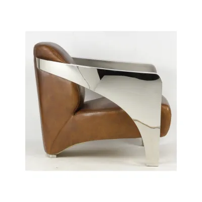 Brauner Clubsessel im Art Deco Stil