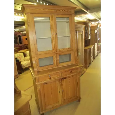 Antiker schöner Buffetschrank