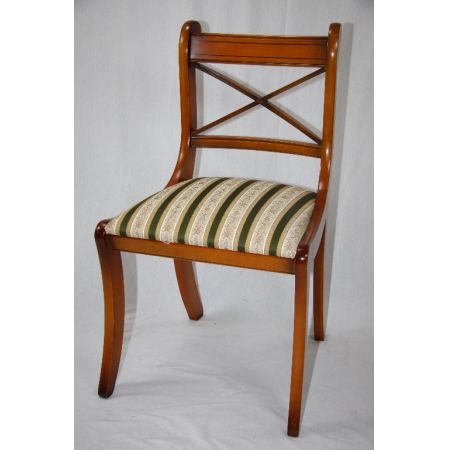 "Stick Chair Green Stripes" in Eibe - auch in Mahagoni erhältlich