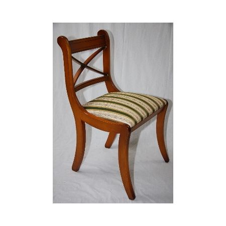 "Stick Chair Green Stripes" in Eibe - auch in Mahagoni erhältlich