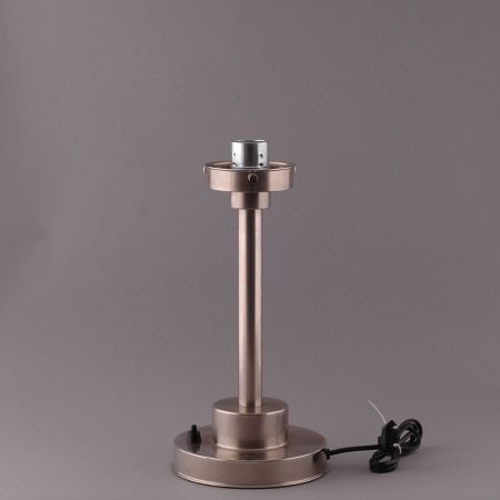 Tischlampe Frontier  Armatur Kantig  in Nickel Matt