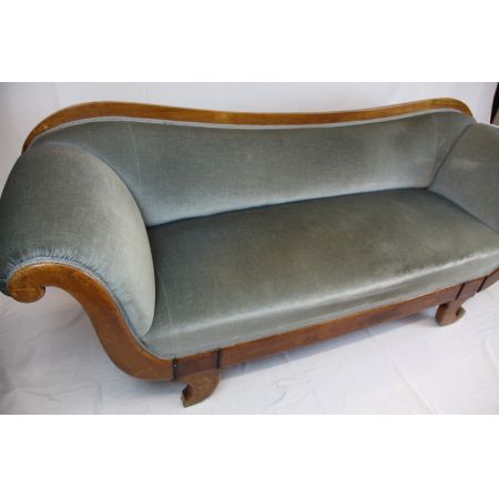 Original Biedermeier Sofa mit Samtbezug