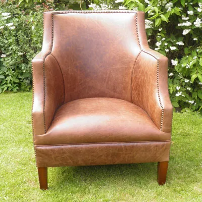 "Alcester High Back Chair" Chesterfield Sessel