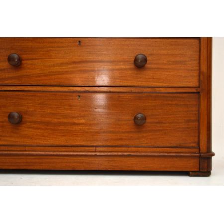 Antiker Classic Victorian Mahogany Linen Press