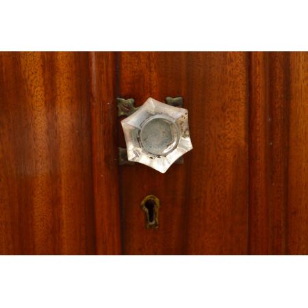 Antiker Classic Victorian Mahogany Linen Press