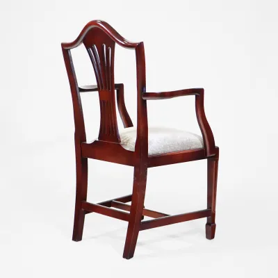 "Hepplewhite Weather" Stuhl mit Lehne in Mahagoni