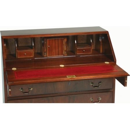 36er Sekretär in Mahagoni