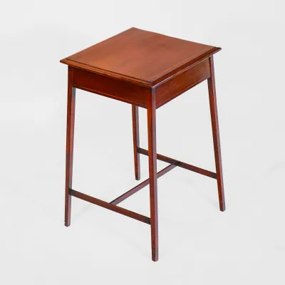 Mahogany Side Table – 1900s