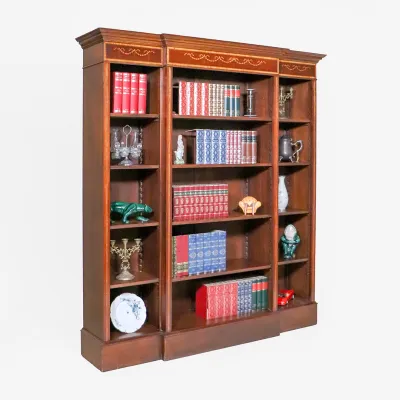 Klassisches Breakfront Open Bookcase in Mahagoni, traumhafte Intarsien