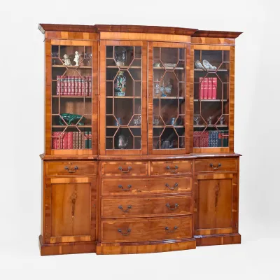 Bücherschrank Antik Stil aus Eibe – Großer englischer Breakfront Bookcase