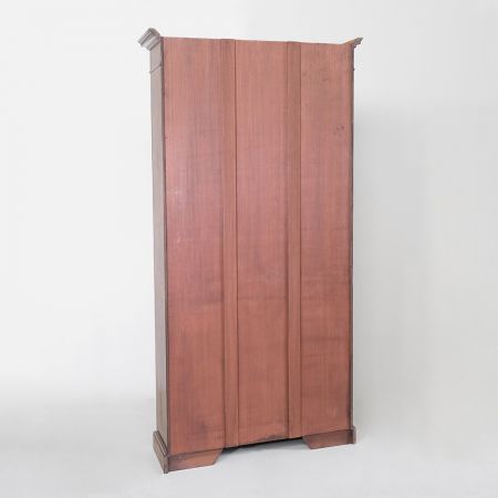 Offenes Bücherregal mit Satinholz Intarsien