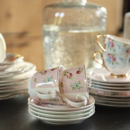 Clayre & Eef Kaffeetasse mit Unterteller 250 ml Rosa Porzellan Blumen Tasse mit Unterteller Kaffee