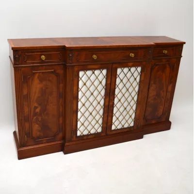 Antikes Mahagoni Front Sideboard