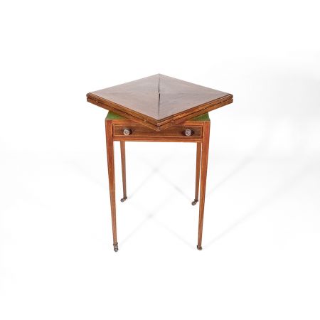 Eduard VII klappbarer Spieltisch