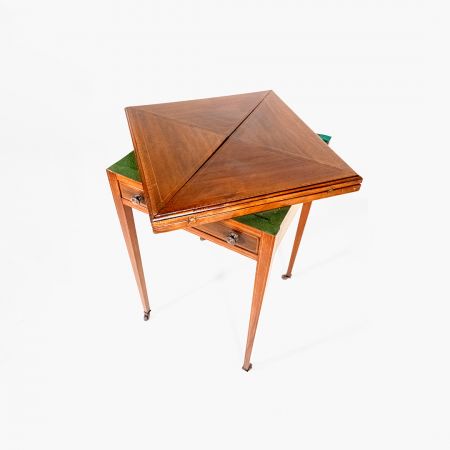 Eduard VII klappbarer Spieltisch